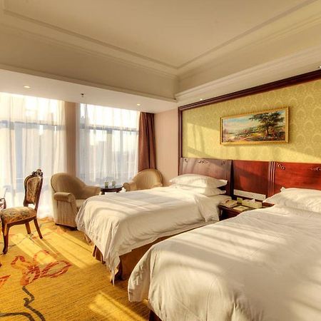 Vienna Hotel Shanghai Happy Valley Songjiang Buitenkant foto
