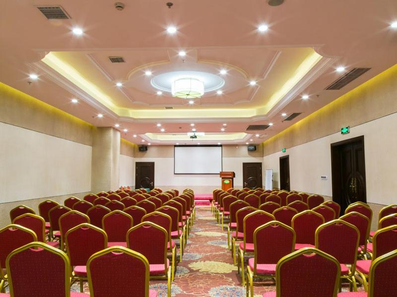 Vienna Hotel Shanghai Happy Valley Songjiang Buitenkant foto