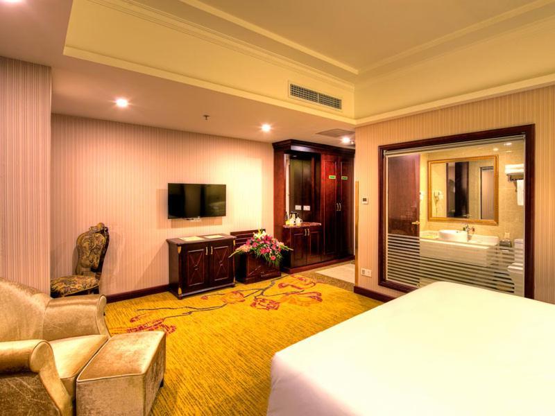 Vienna Hotel Shanghai Happy Valley Songjiang Buitenkant foto